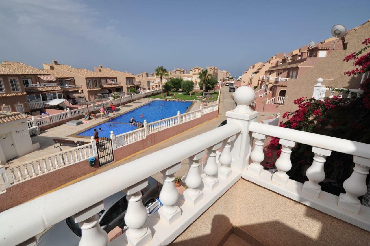 Bungalow Junto A La Piscina, Gran Alacant 圣波拉 外观 照片